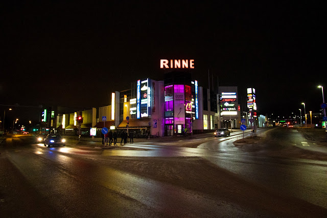 Centro di Rovaniemi di notte