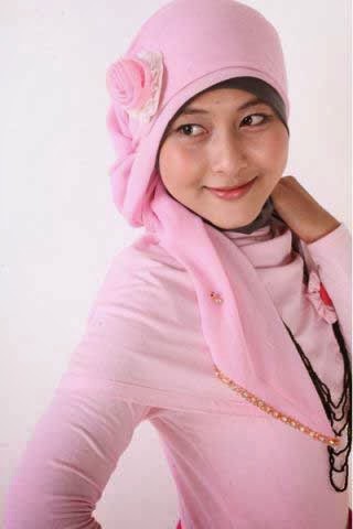 Bilqis Prisbian Ningrum Hijaber Cantik Banten