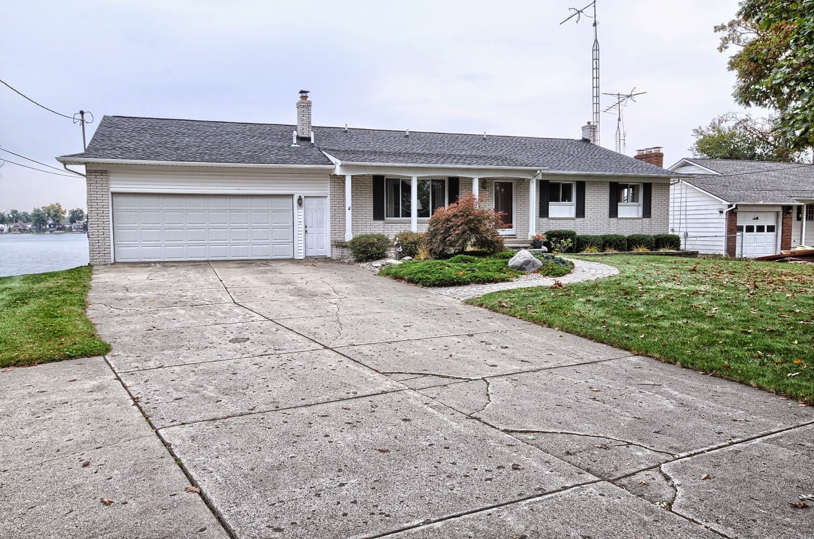 Southeast Michigan Homes for Sale 14287 Swanee Beach, Fenton, MI 48430