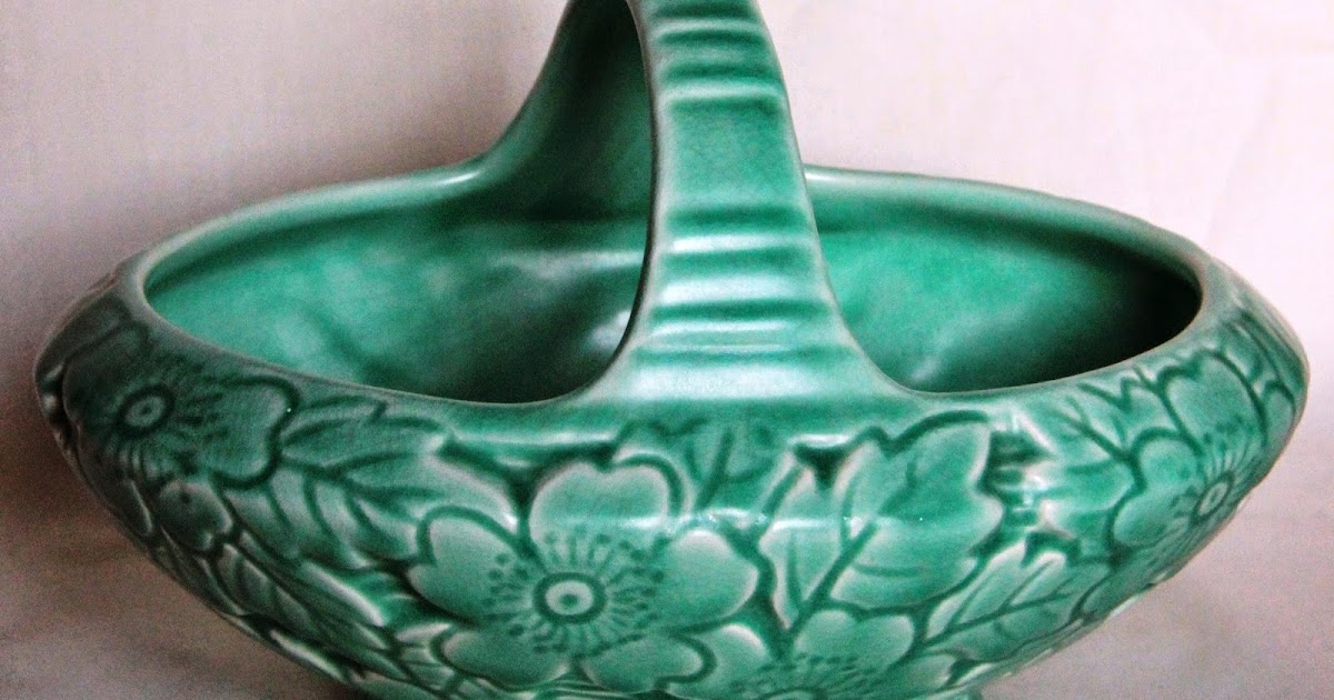 Curio Gifts Vintage Green Glazed Posy Basket 6214 Burlington Ware
