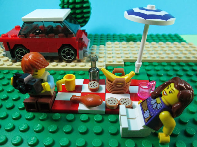 Minifiguras LEGO no picnic