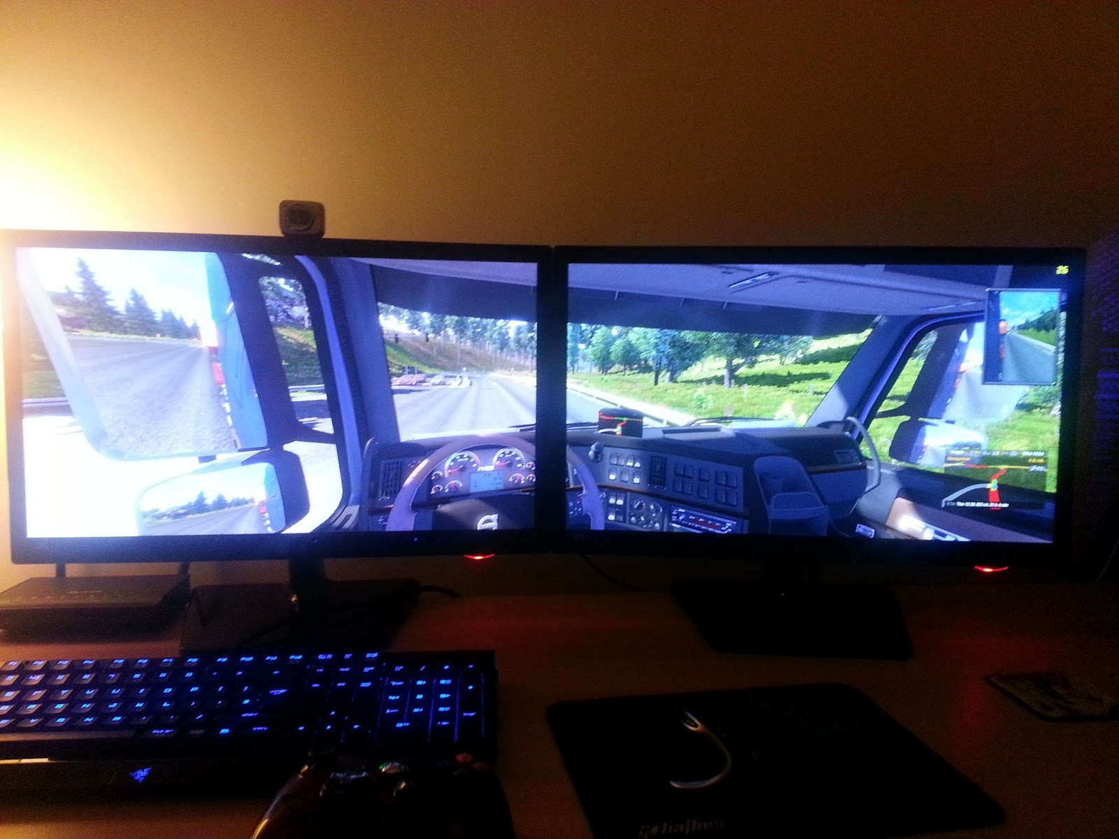Проблема 2 экрана. Euro Truck Simulator 2 мониторы. 3 Монитора етс 2. ETS 2 3 монитора. ETS 3 монитора.