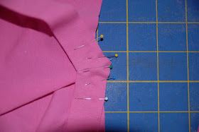 Sewing Squared: A new V-neck tutorial
