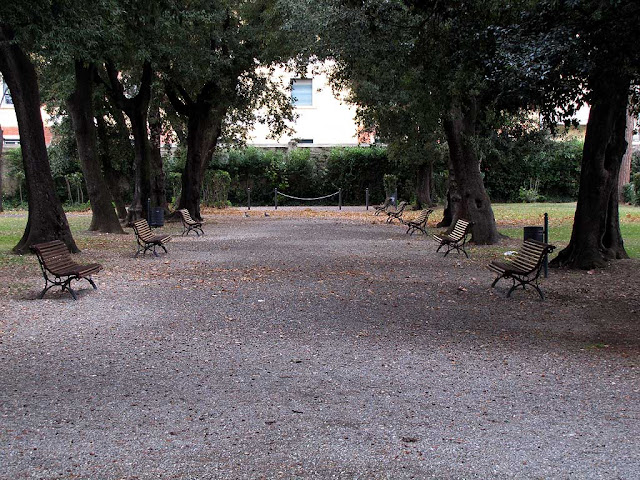 Benches, park of Villa Fabbricotti, Livorno