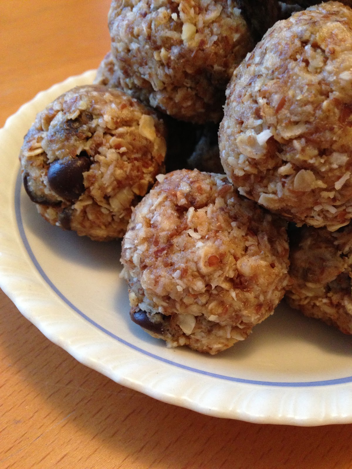 Katie & Chris Oatmeal Power Balls