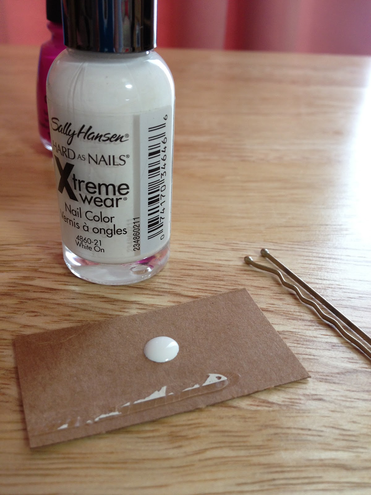 southern-wag-pet-accessories-paw-print-nail-art-tutorial