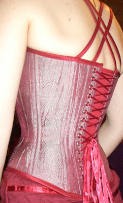 Proper Foundation Garments, Part 3: Corsets! (Everything you need to know and were afraid to ask) by Gail Carriger 