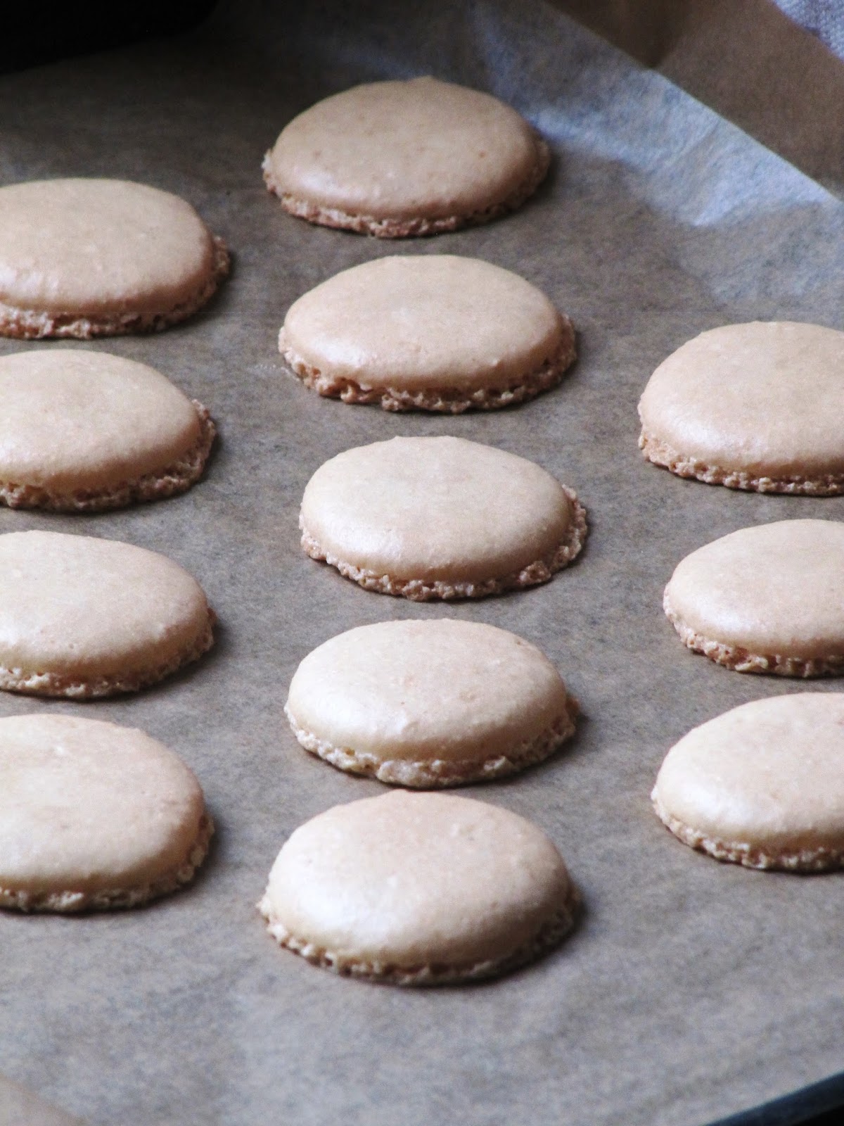 La cuisine d'ici et d'ISCA Macarons à la noix de coco