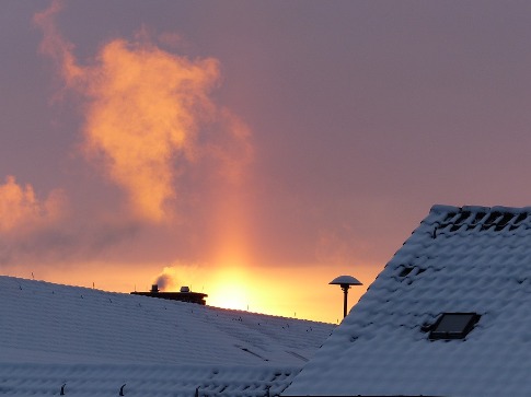 pixabay.com/en/smoke-chimney-fireplace-winter-91934/