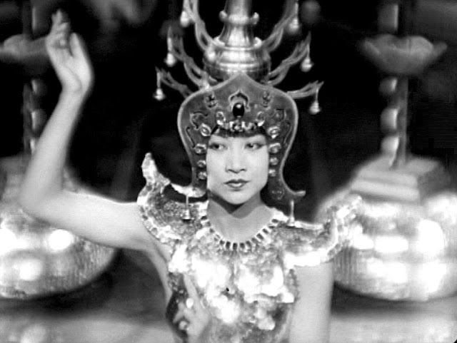 Anna May Wong Piccadilly 1929 movieloversreviews.filminspector.com