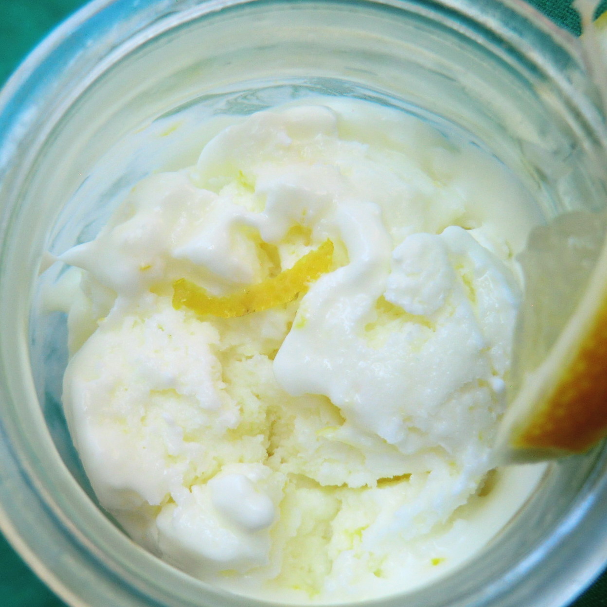 SibaRita Helado de yogur y limón/ Lemon and yogurt ice cream