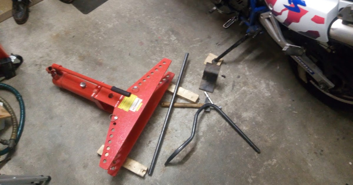 MotoRecycle Tour Préparation Protections/Crashbars DR 650 RSE