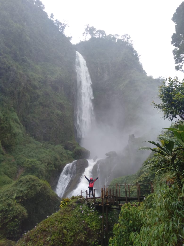 Aku, Kamu, Alam, Dan Sang Pencipta: CURUG CITAMBUR || Air Terjun Hijau