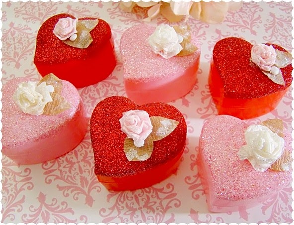 Alyssabeths Vintage: Glitter Valentine Heart Treat Boxes