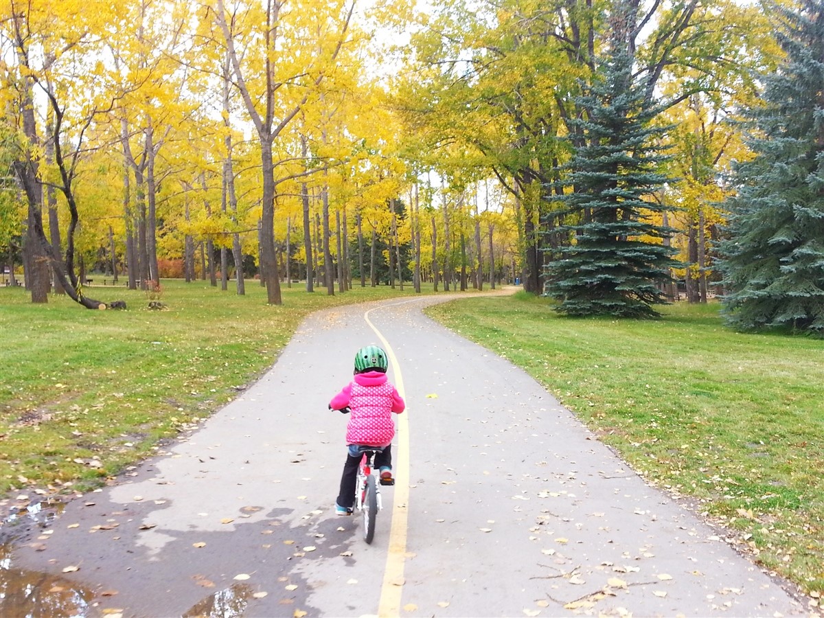 10 Fun Family Bike Rides in Calgary Play Outside Guide
