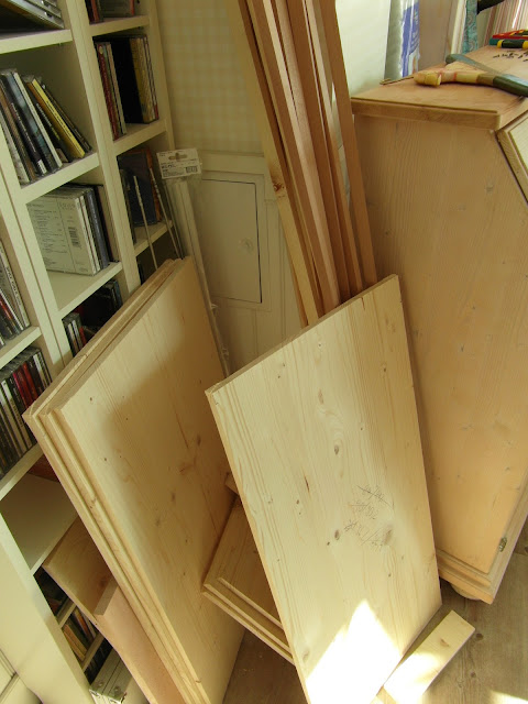 * Valnöt-Hus *: Einbauschrank...