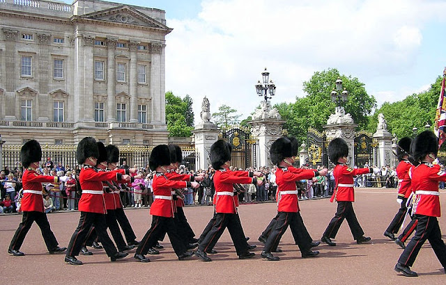 Changing of the guard in Buckingham Palace in London