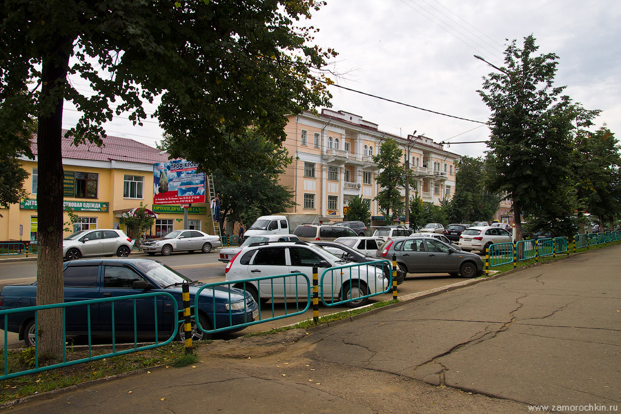 Саранск, проспект Ленина, 18, новый парковочный карман