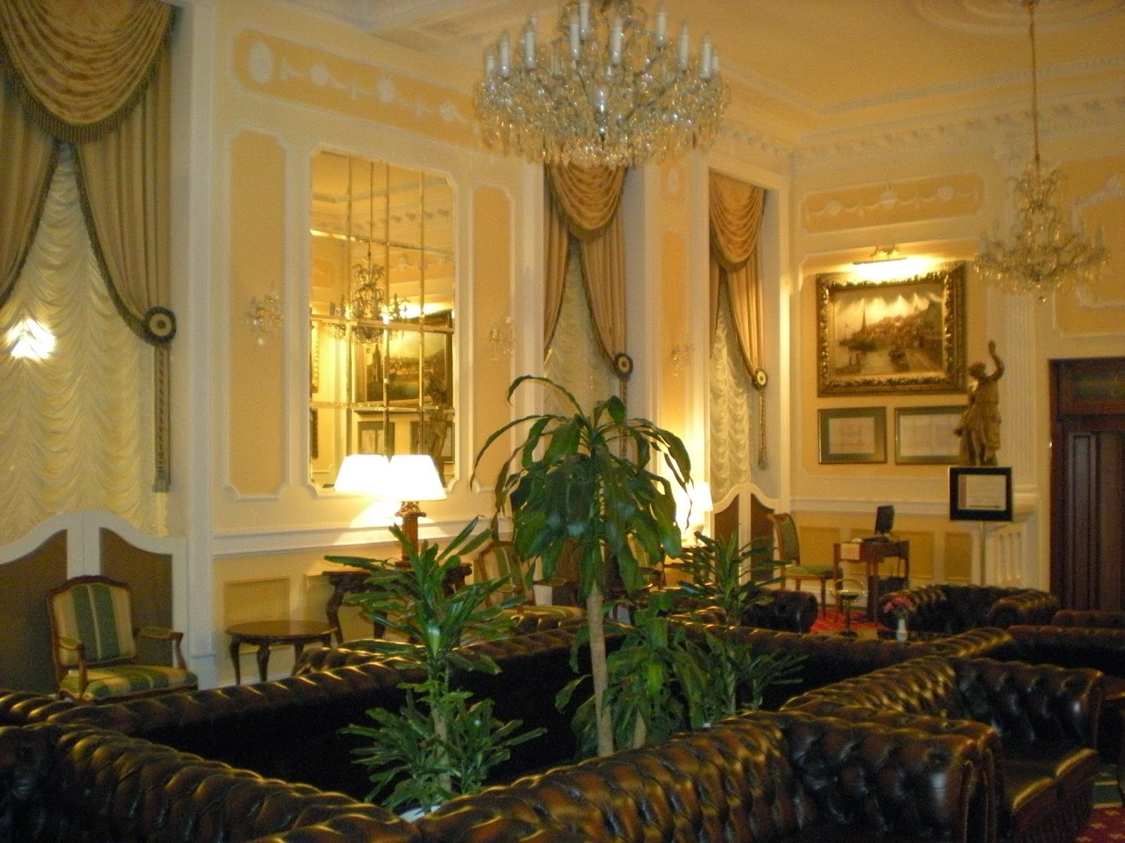 James Bond Locations Hotel Splendide Lobby