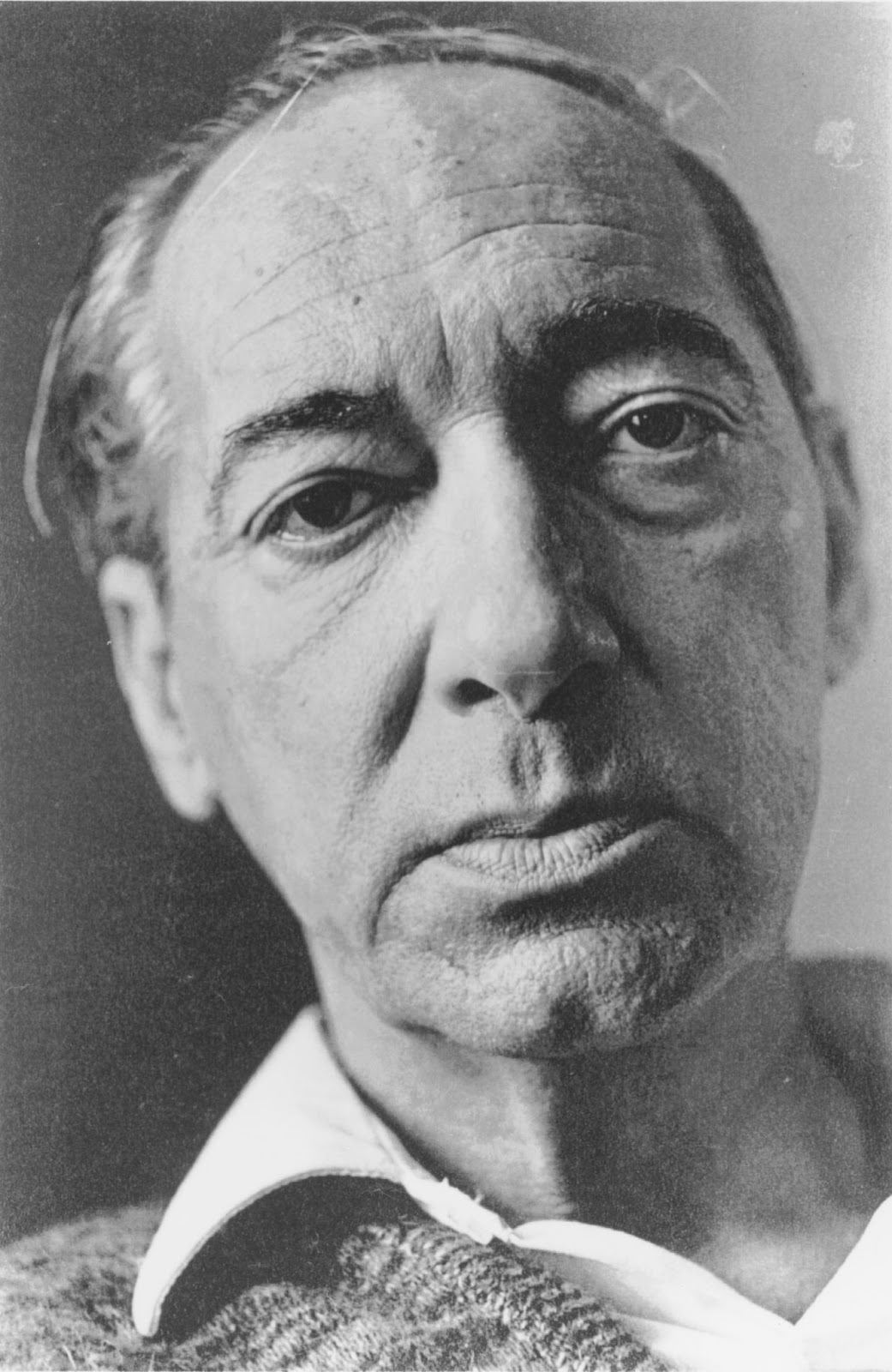 solitary dog sculptor Cuento Juan Carlos