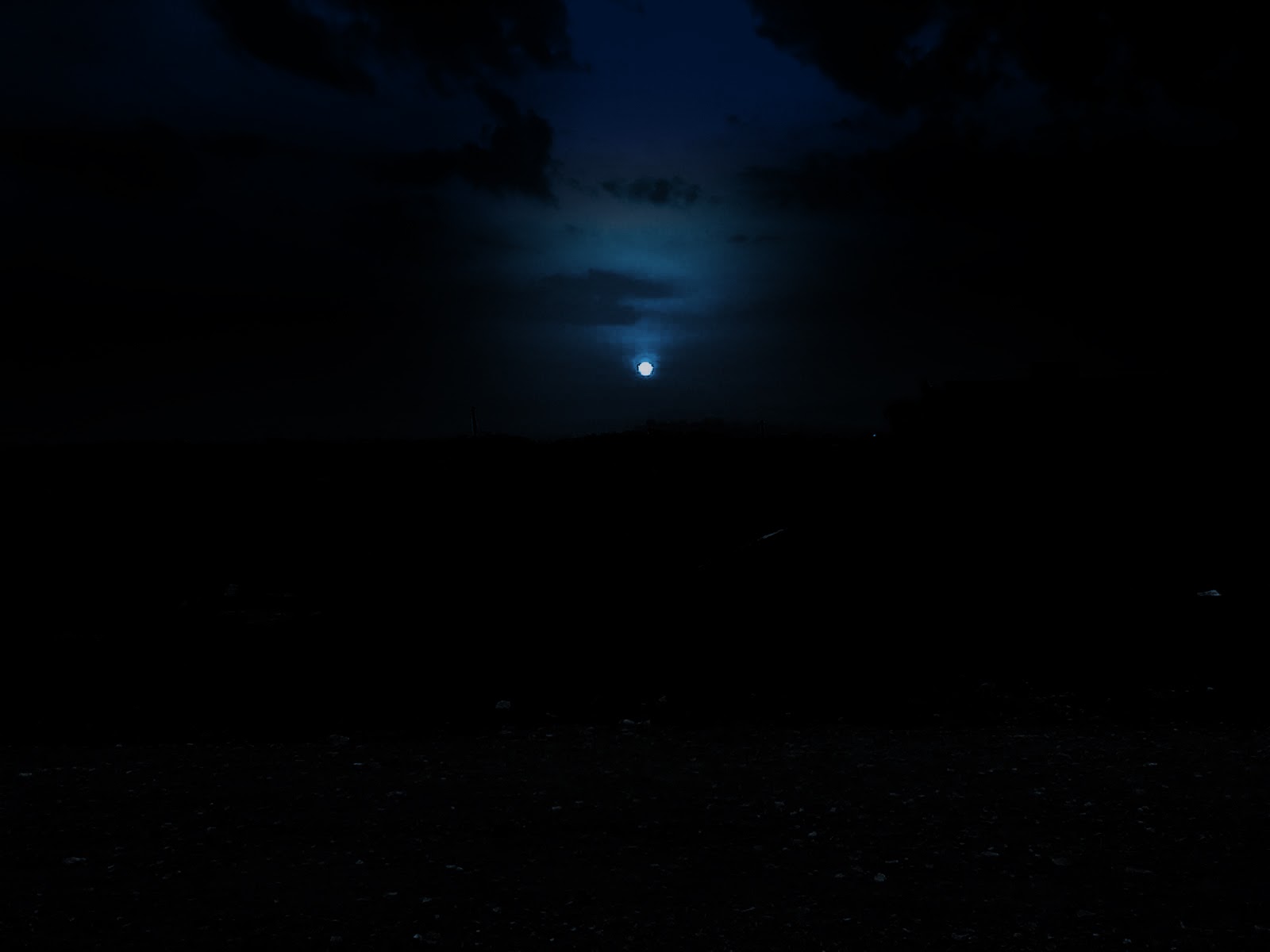 Lua Blue Olhos de lobisomem: O significado da Lua Azul (Blue Moon)