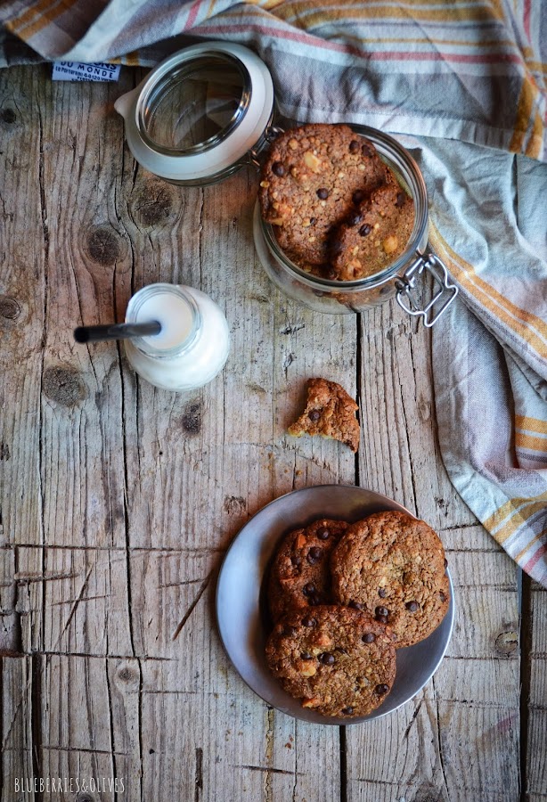 COOKIES DE AVENA, MACADAMIA Y CHOCOLATE (SG,SL,VEGT)