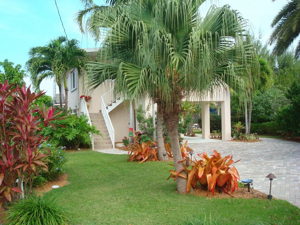 Real Estate in the Florida Keys Canal Front CBS on Plantation Key