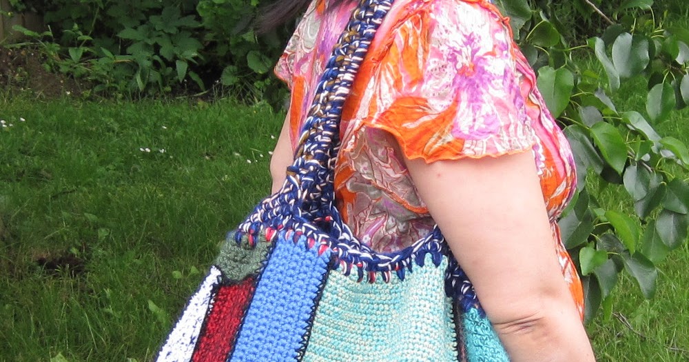 Crocheted Big Bag Sayjai Amigurumi Crochet Patterns and Crochet Kits K and J Dolls / K and J