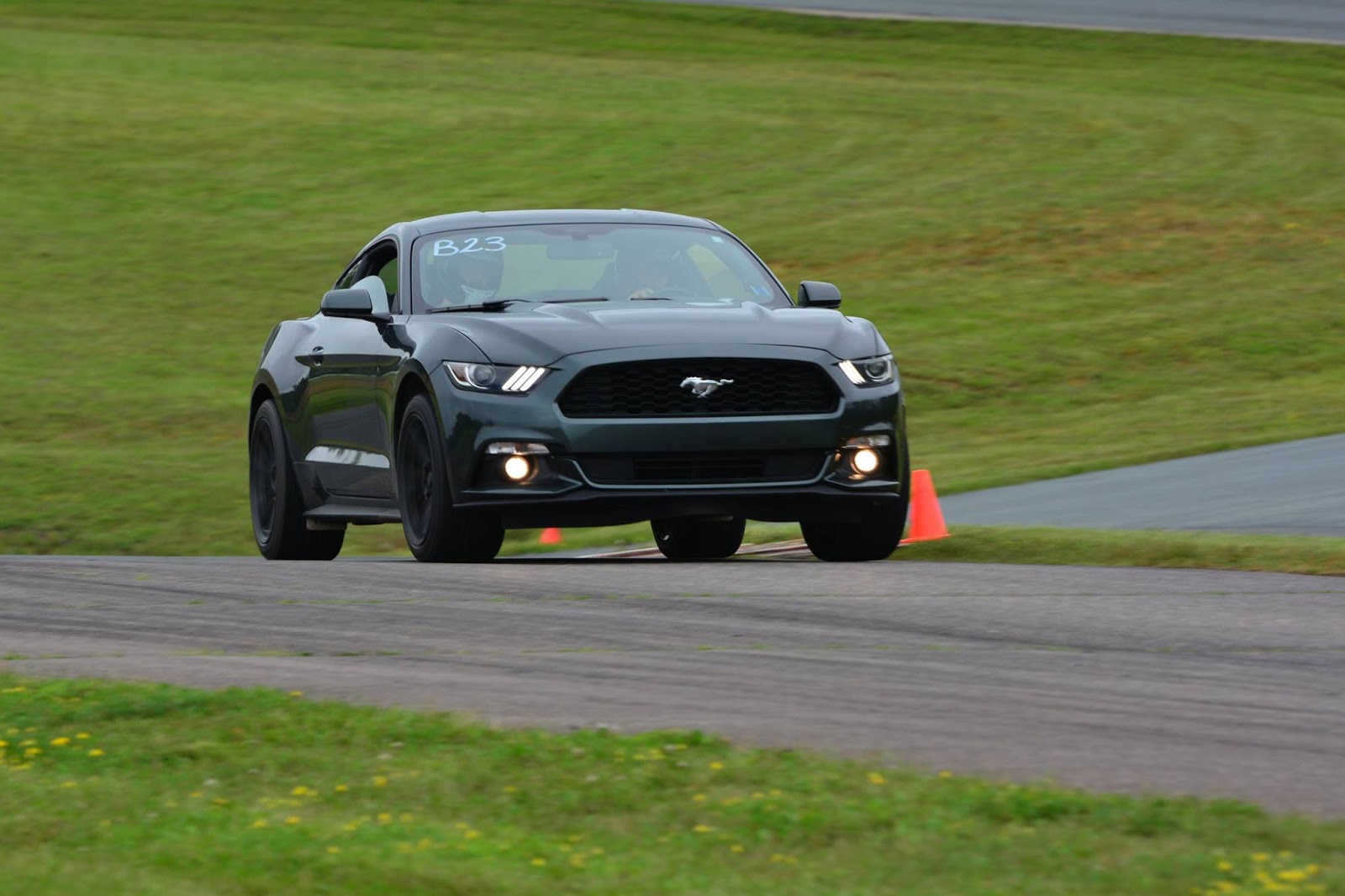16 Mustang Ecoboost Track Review