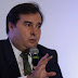 Maia diz que cabe ao Congresso, e não a Bolsonaro, autorizar guerra