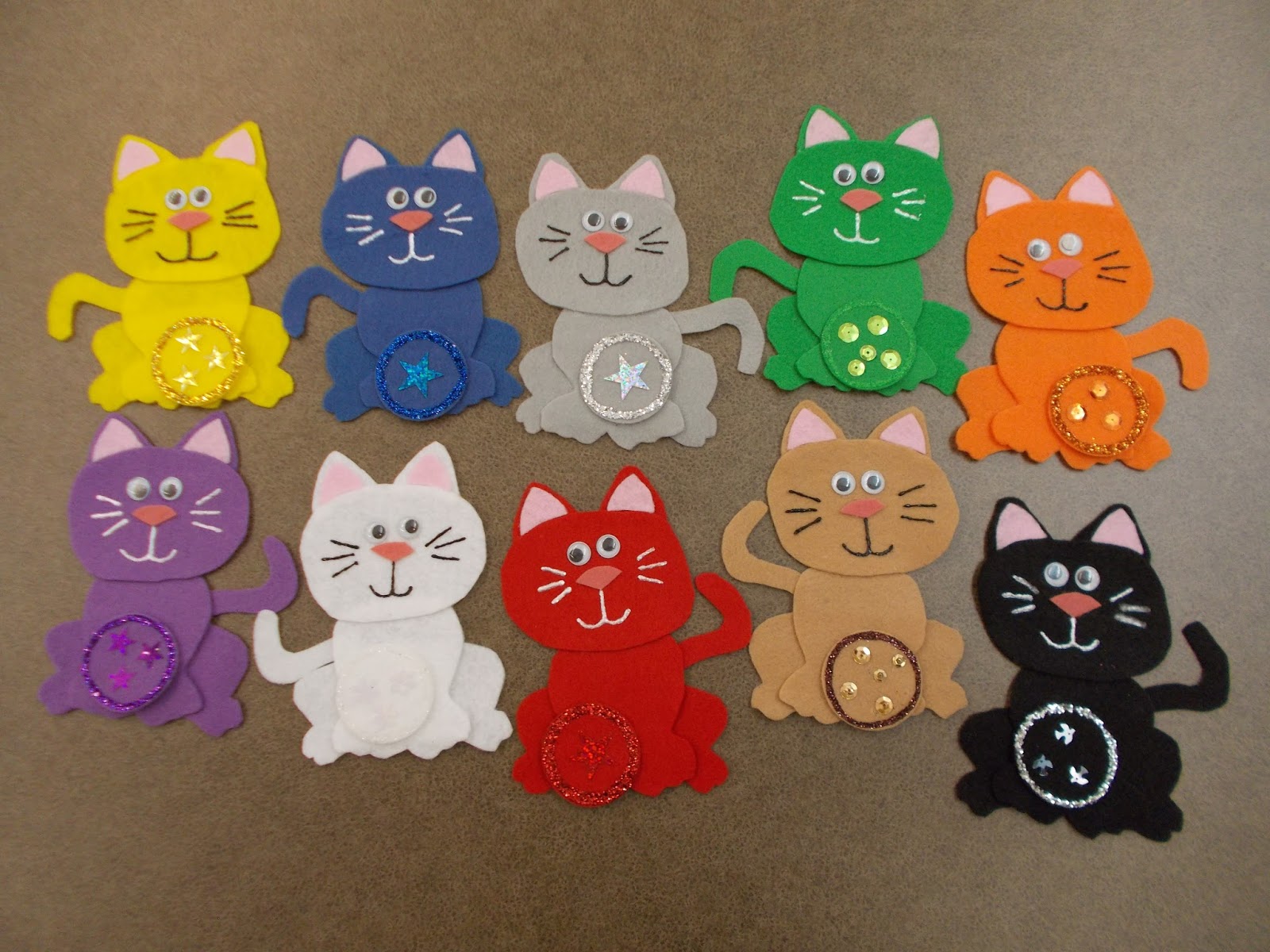 Fun With Friends At Storytime Here Kitty Kitty 