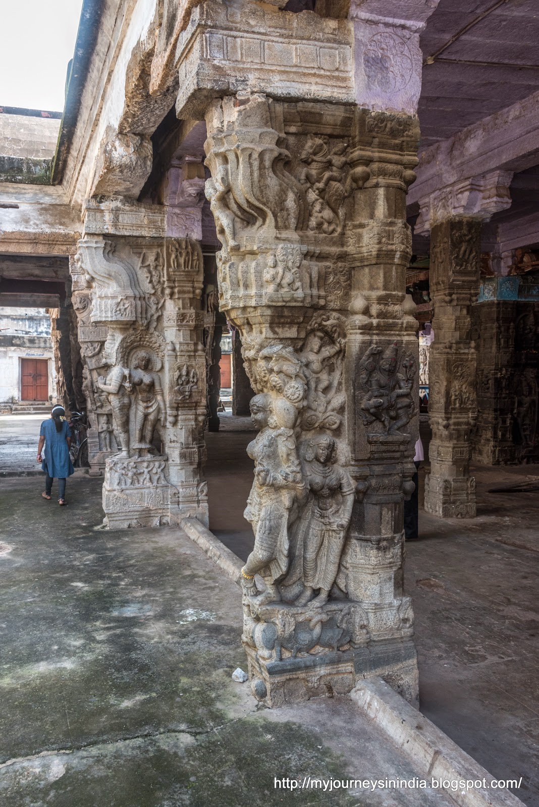 Kumbakonam Ramaswamy Temple Pillars