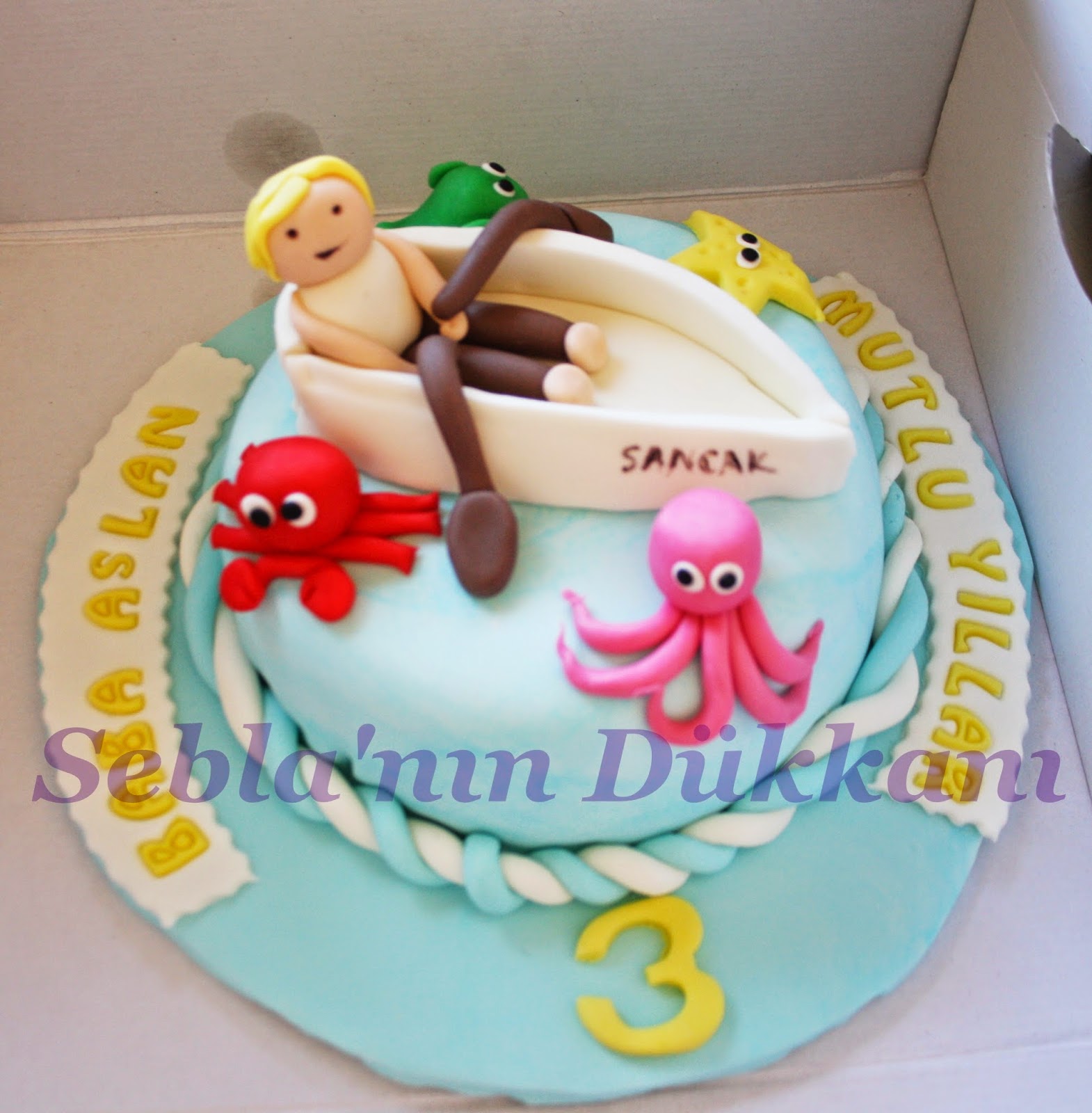 Kirpikteki Gözyaşı Sebla�nın Dükkanı�ndan çıkan son pastalar)