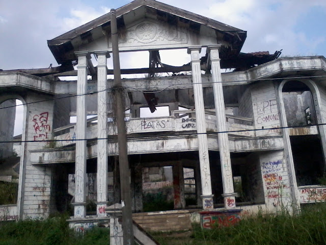 Image result for Rumah Angker Pondok Indah