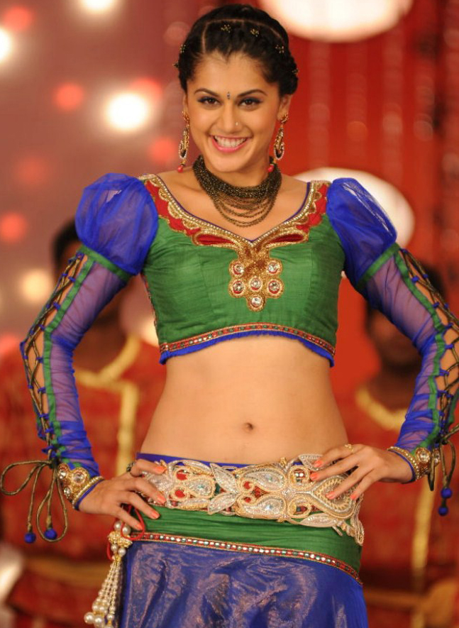 Hot Actress Tapsee Pannu Profile With Latest Stills Navel Show Images Biography Latest
