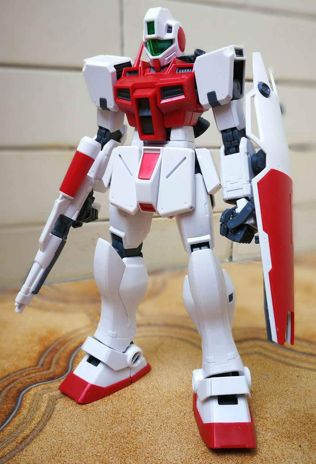 Gunplanerd [Kit Insight] Premium Bandai MG 1/100 RGM79GS GM Command