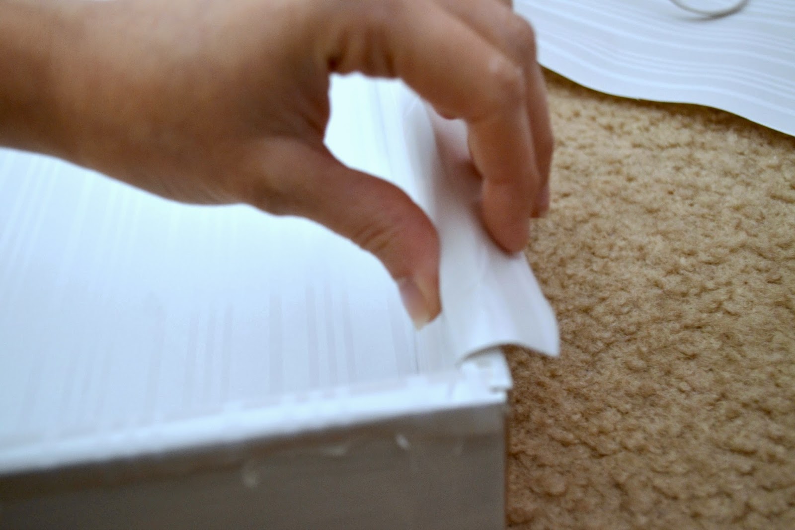 It's A Mom's World How To Line Your Drawers Using Wrapping Paper