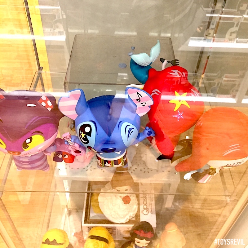 disney showcase collection miss mindy vinyl