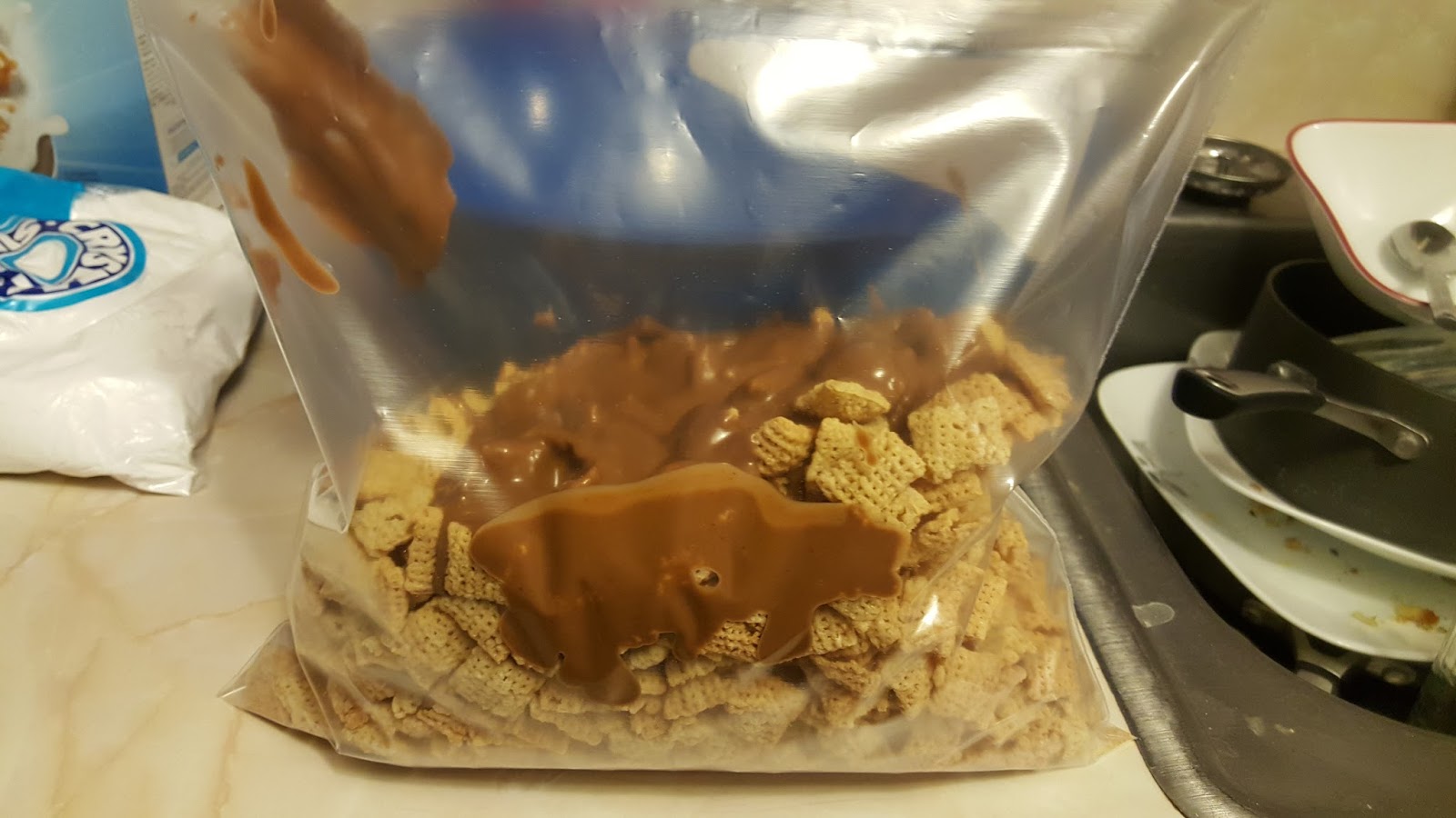 Essentially Focused Mama Harry Potter ButterBeer Muddy Buddies aka