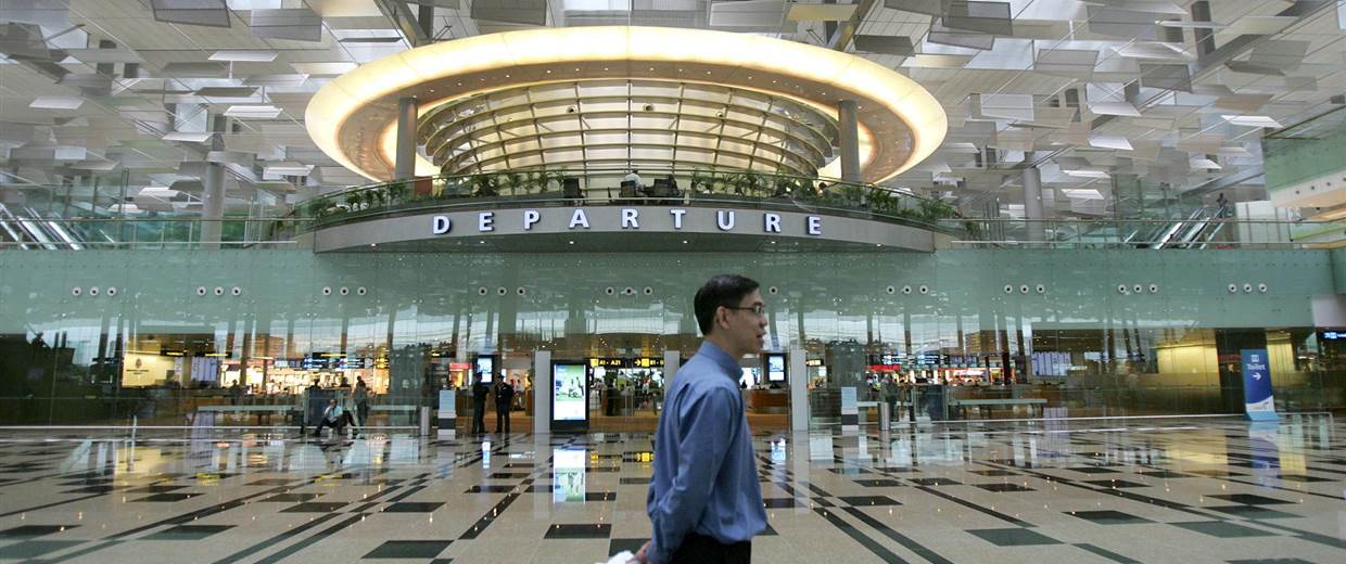 BUKIT LANJAN Hello, what happened to ‘super efficient’ kiasu Singapore