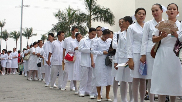 Nurses’ pay hike pushed anew to avoid shortage in government hospitals