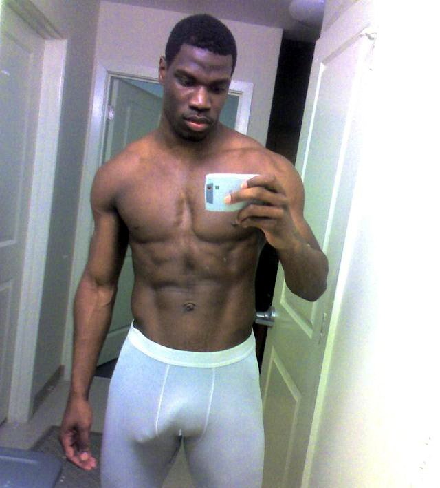 Hot Guys Nude Muscular Black Guy-3778