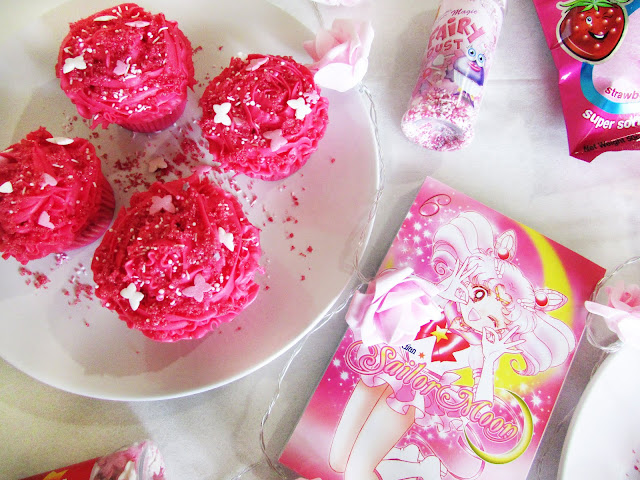 Fairy Floss-Filled Cupcakes with Bubblegum Icing - The Small Adventurer