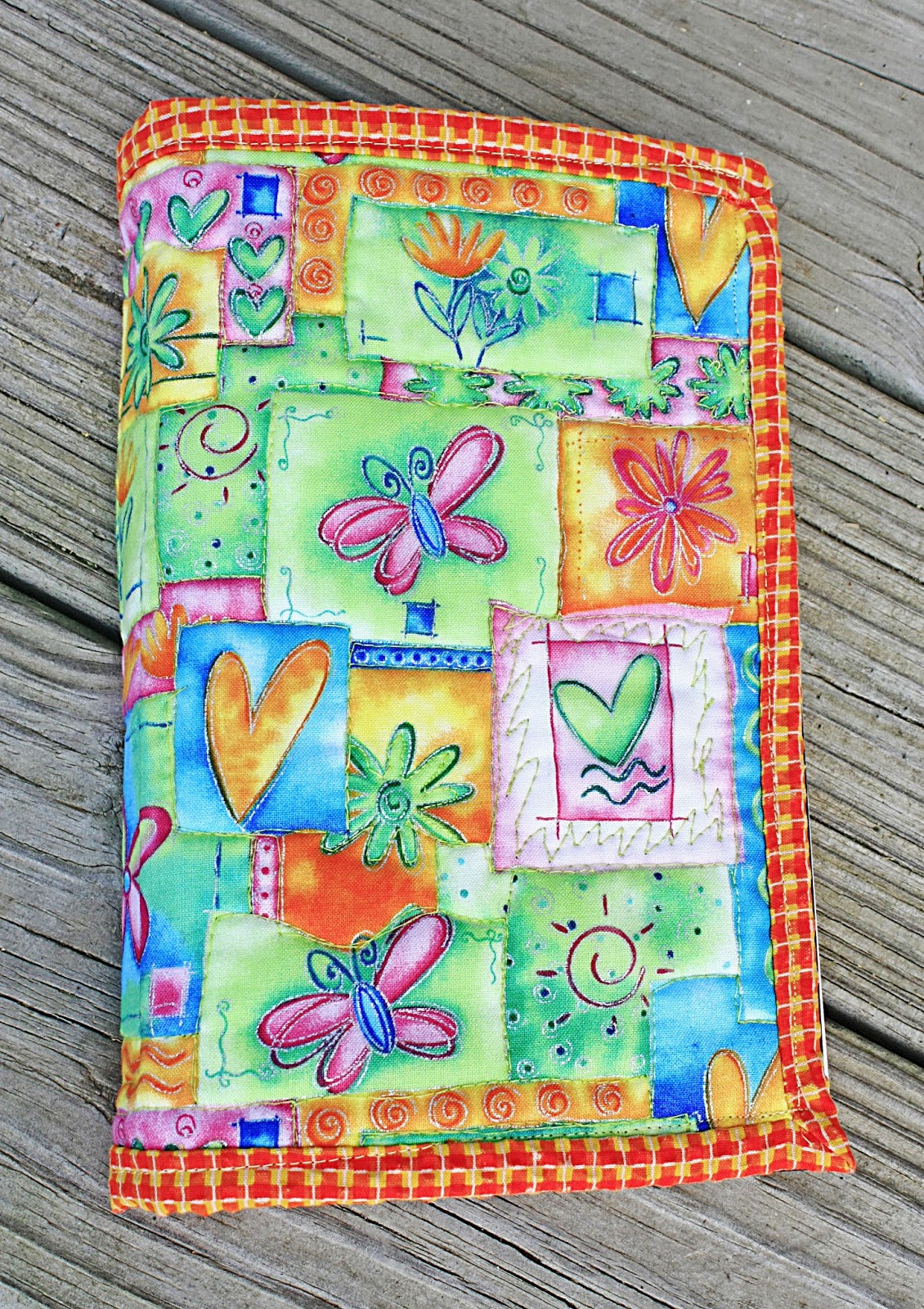 770 Fabric Journals Ideas