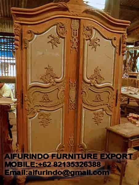 Classic Armoire 2 Door Furniture Antique Mahogany Reproduction