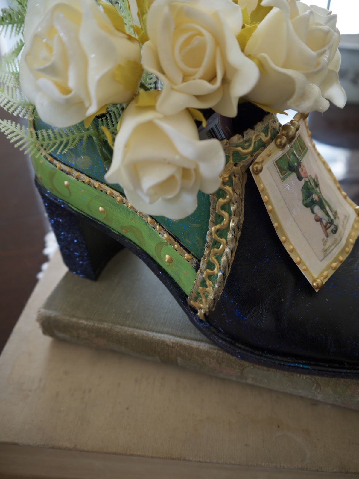 PennyWise Living Lucky Leprechaun shoe St Patrick's Day DIY