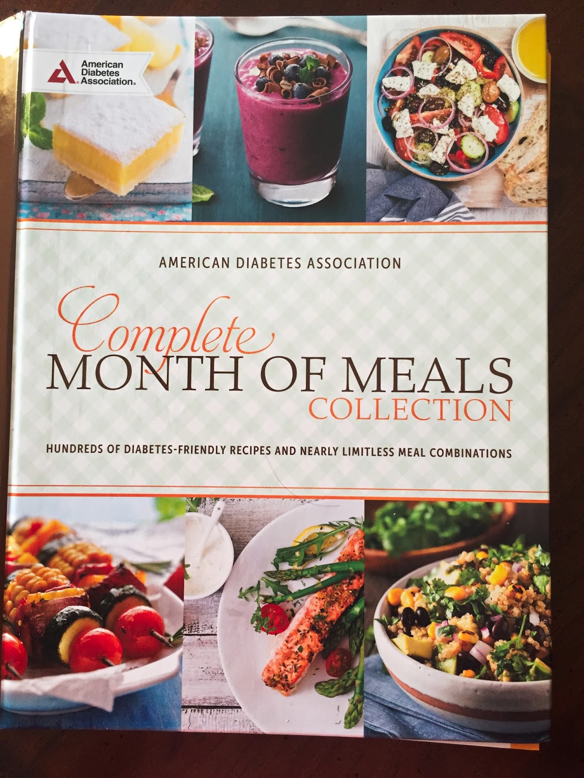 Maria's Space: A Complete Month Of Meals In One Convenient Book