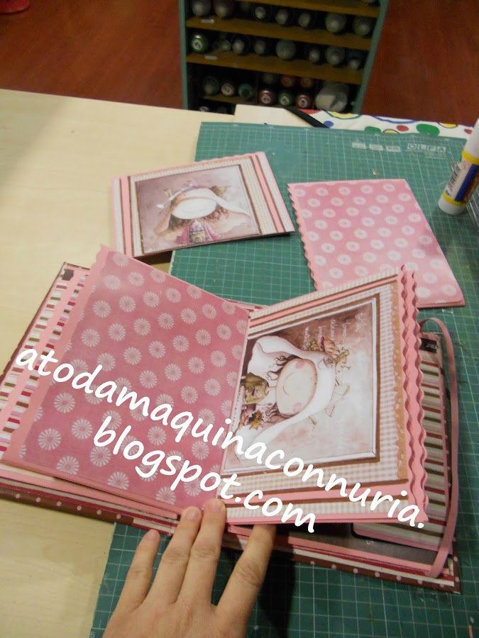 Personaliza tu álbum de scrapbooking para el día de la madre con papeles de scrap de cocina