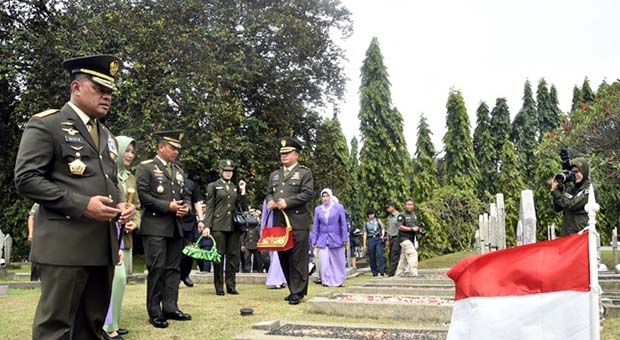 Ziarah Nasional HUT Ke-72 TNI Tahun 2017