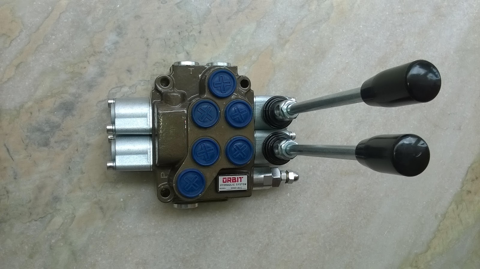 Hydraulic Mobile Control Valves High Quality Pressure Upto 280 Bar